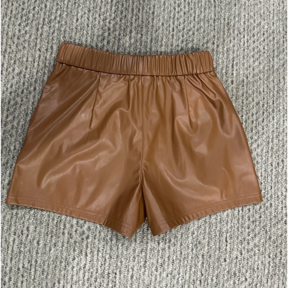 Women’s faux camel leather shorts, NWT! - Picture 2 of 5